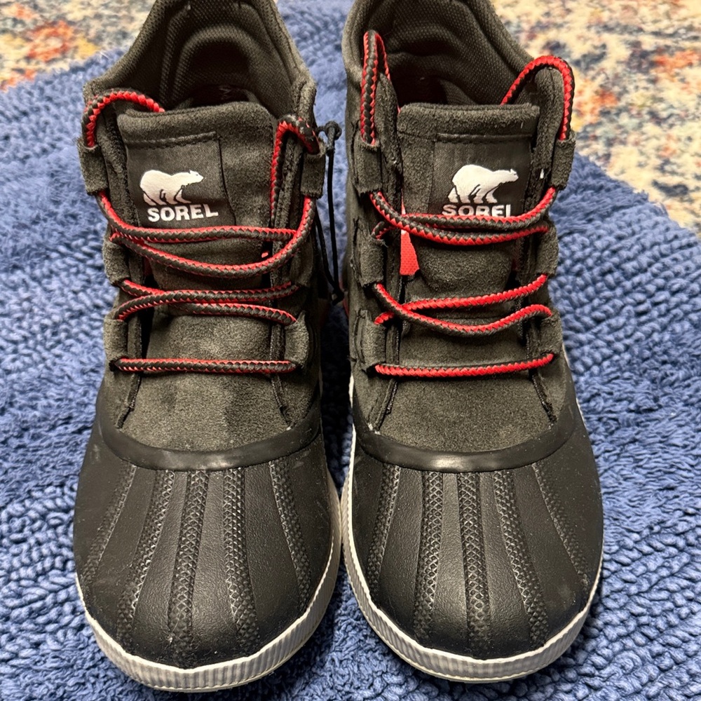 Sorel Out n About Winter Waterproof Rain Snow boots Boys Girls size 5